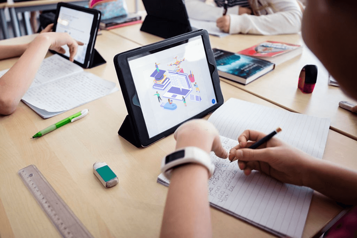 Top 7 Online Tools Students Must Need to Use