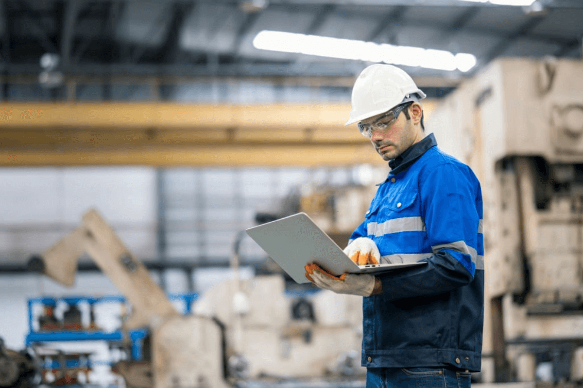Choosing the Right Field Service Company for Your Power Plant Needs