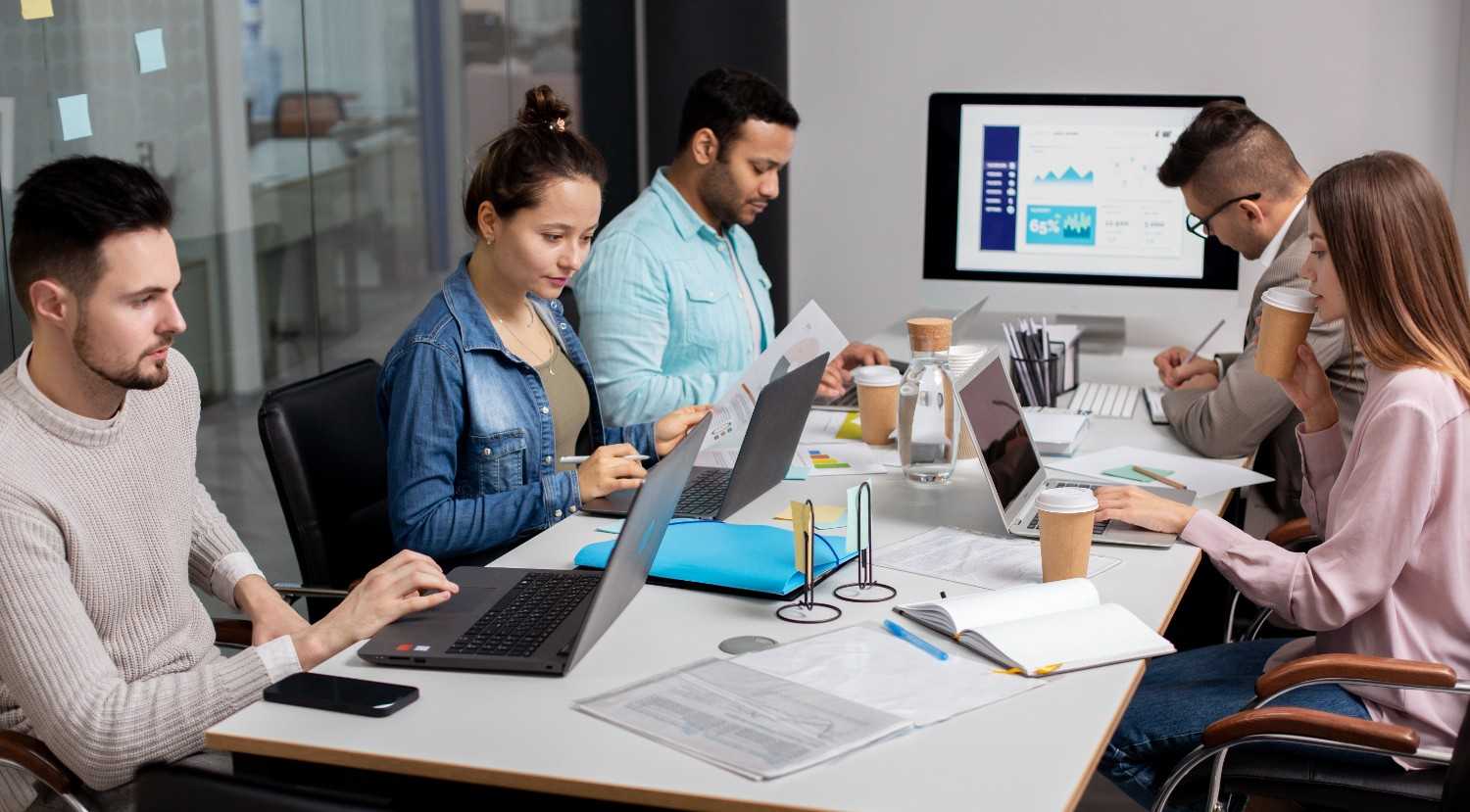 Choosing the Right Software Development Company in 2025
