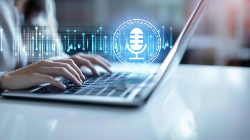 How Speech to Tex​t AI Is Reshaping Everyday Business Workflow​s​ in 2026